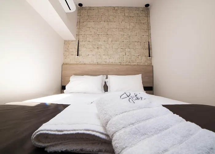Zake Luxe Maison